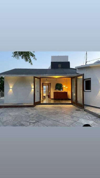 The Lake Villa – Villa